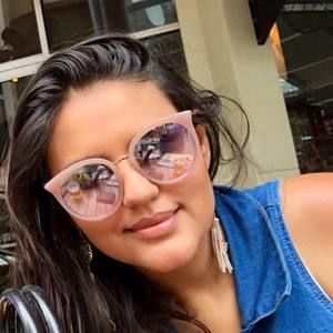 Meet your Posher, Gabriella